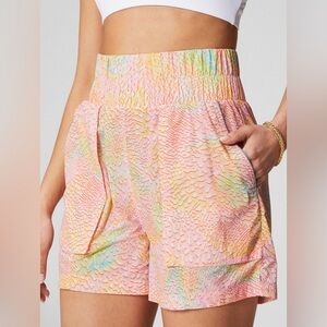 FABLETICS Ultra High Waisted Piped Nylon Short EUC Size M